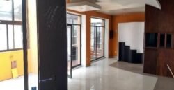 Local 173 m2 – La Finca de Adobe