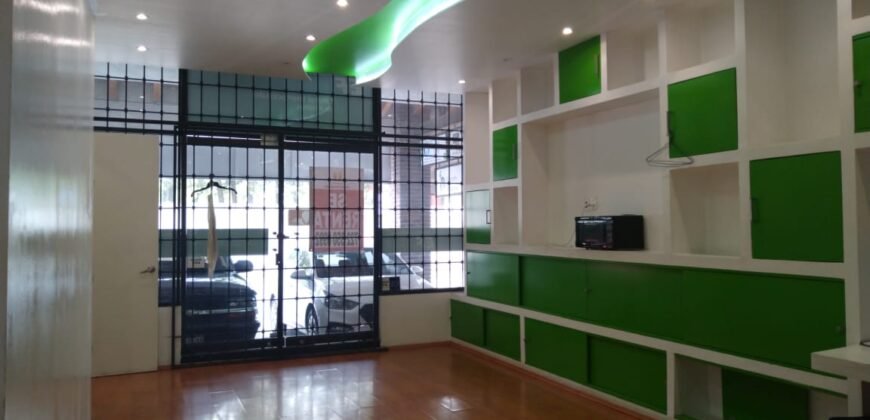 Local 40 m2 – La Finca de Adobe