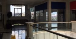 Local 28 – Plaza Península